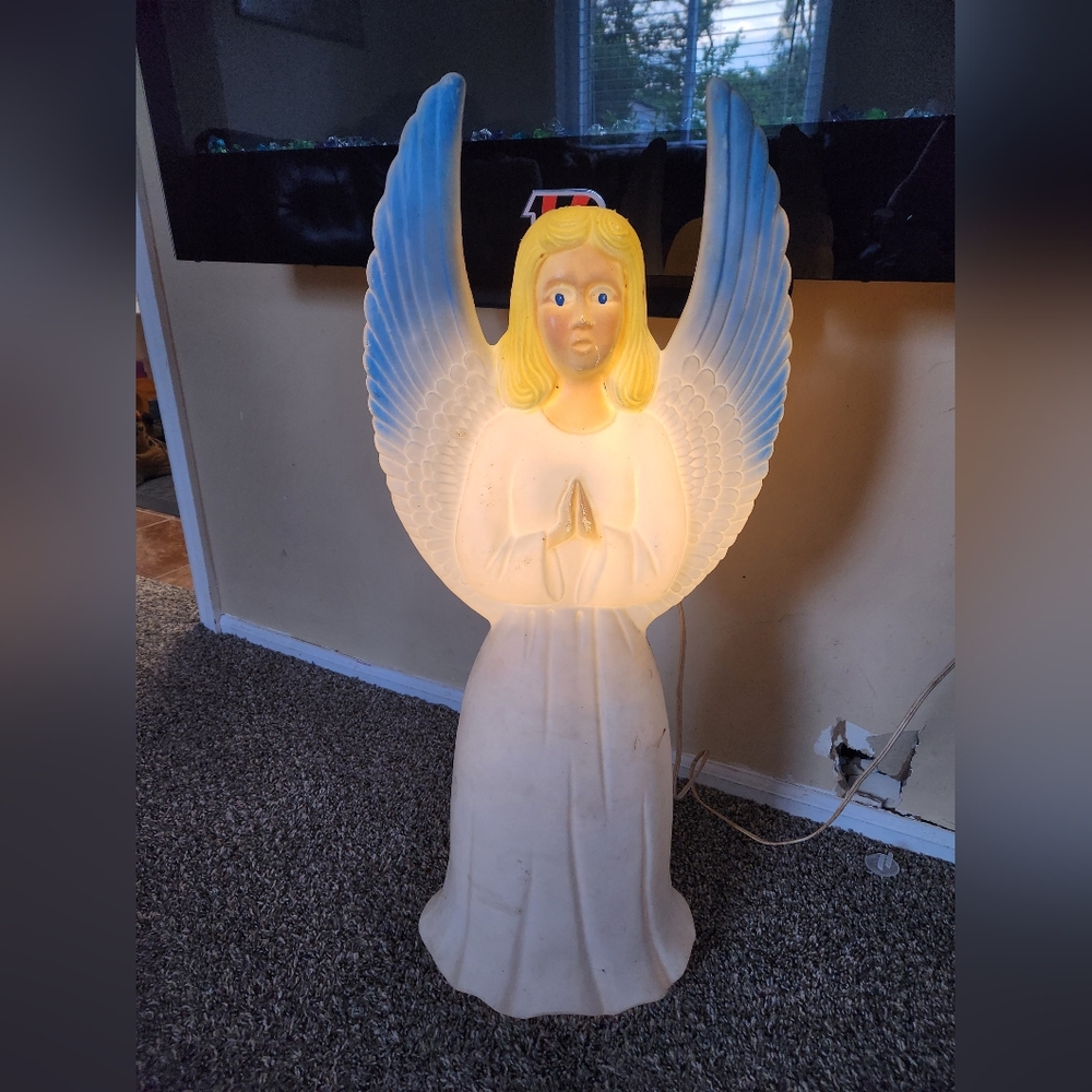 1988 Angel Chtistmas Decoration